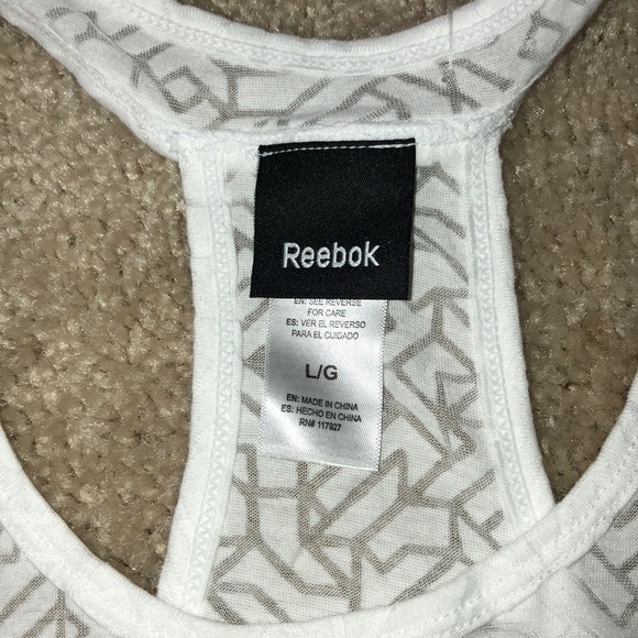 NWT Reebok Training Tank - Picture 4 of 4